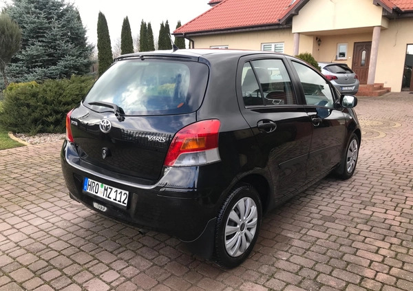 Toyota Yaris cena 19400 przebieg: 179500, rok produkcji 2009 z Pułtusk małe 79